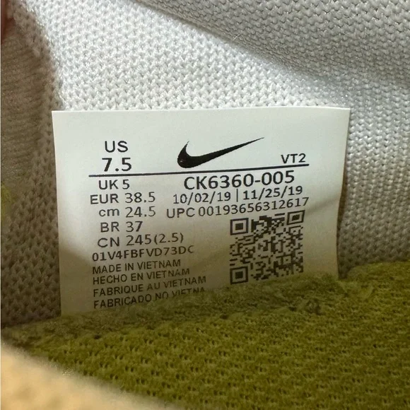 Nike Women's Renew Running shoes  Size 7.5 White/Pink/Orange/Yellow/Black - Picture 7 of 7